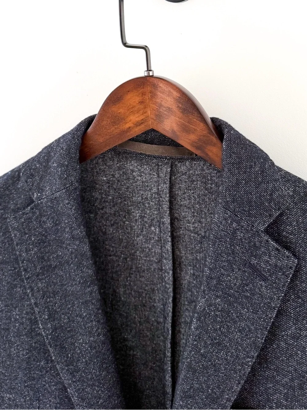 Eleventy Navy Silk Wool-Blend Two-Button Sport Coat Blazer Navy Textured 38R